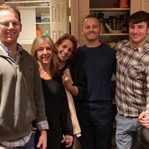 Meet your Posher, Risa